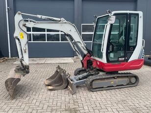 мини-экскаватор Takeuchi tb228